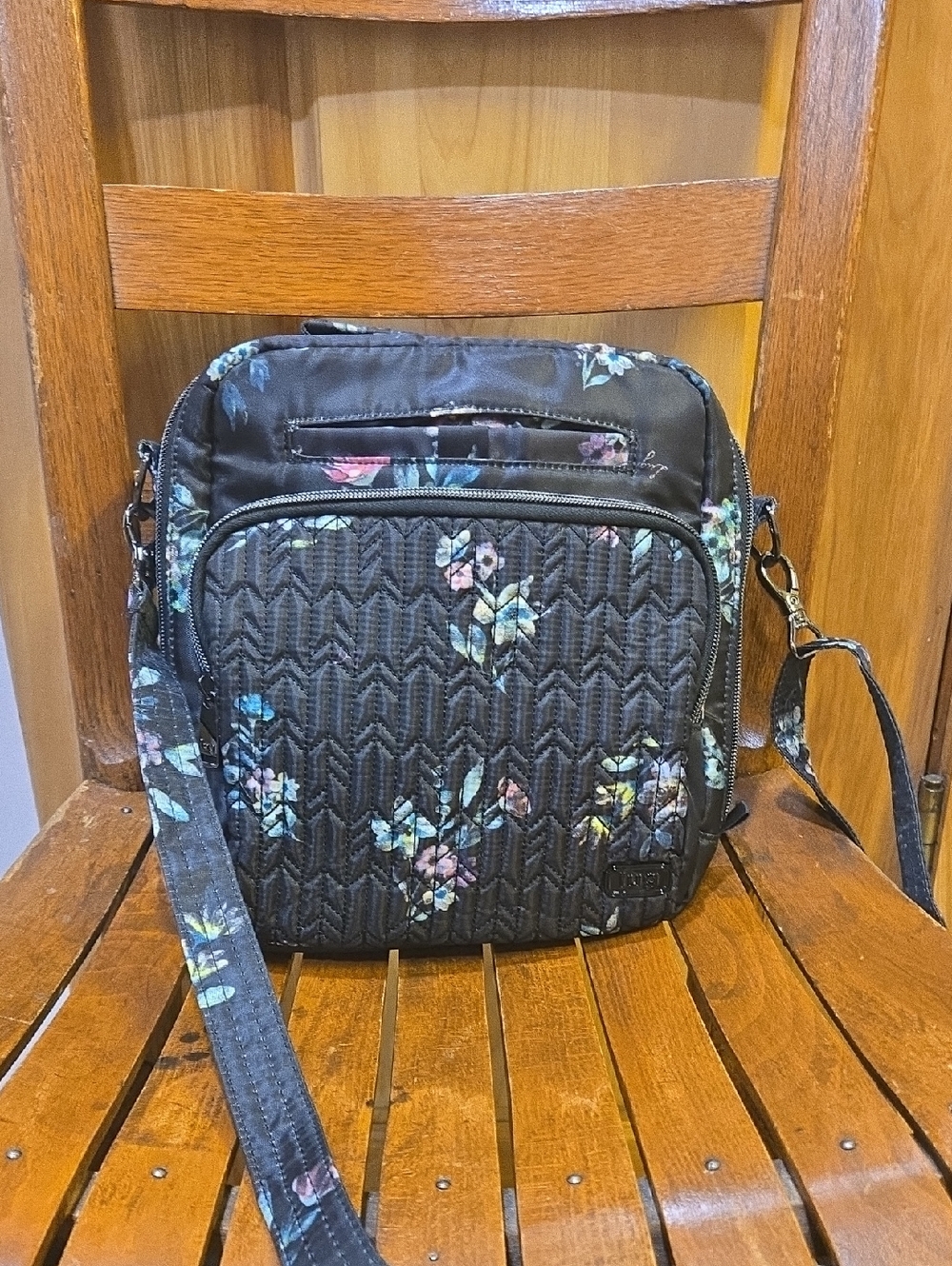 Lug Ranger In Bouquet Black